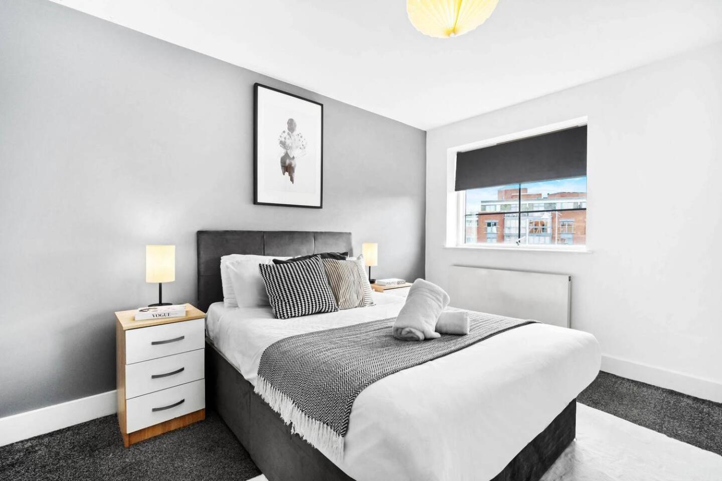 City Centre - Two Bedroom Apartment - Juliet Balcony - Secure Parking - Wifi - Smart Tv - Top Rated -33S Birmingham Exteriér fotografie